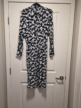 knee length dresses for ladies Queena 22 main image 1